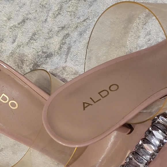 ALDO Women's Pink Sandals with Crystal Embellishments - Picture 5 of 7